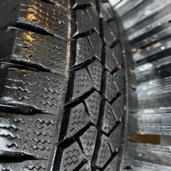 キャラバンE25に使用していたスタッドレス