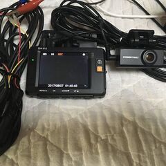 🌠値引きしました。駐停車監視機能付き前後２カメラドライブレコーダー（中古）