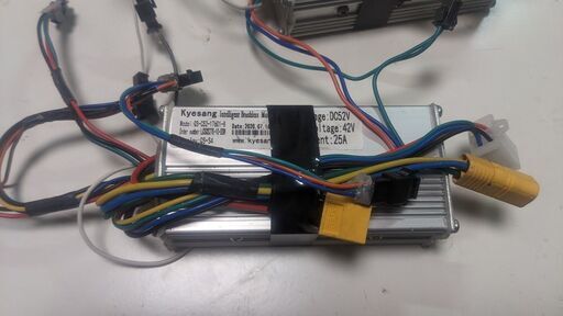 T10DUAL ZERO10Xで使用していた物　フルパワーコントローラー　リミッター無