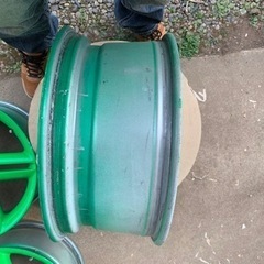 ＊受付終了　希少 momo 4穴 100 （塗装済）