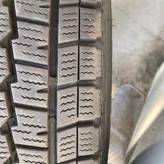 キャラバン系　スタッドレスタイヤ4本セット