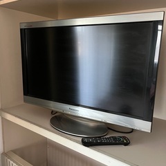 液晶テレビPanasonicヴィエラ32型TV