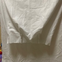 白いカーテン2枚