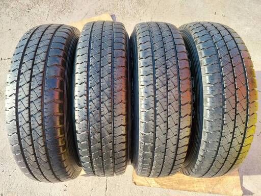 ハイエース純正スチール 15インチ ハイエース、レジアスエースなどに