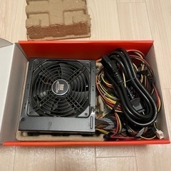 PC電源　パーツ　700w【ジャンク品】