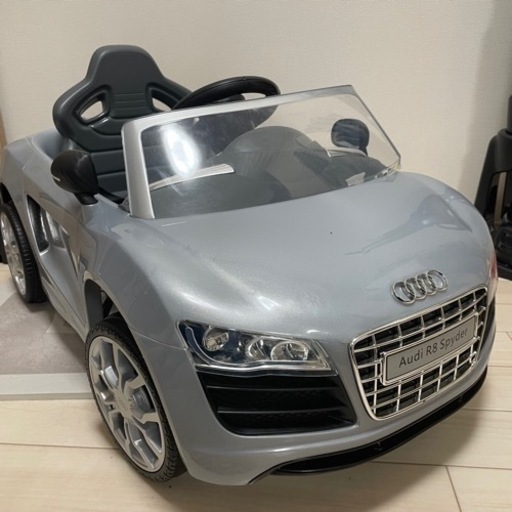 アウディ R8 スパイダーミニ