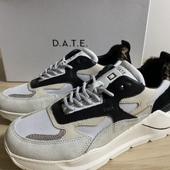 D.A.T.E.】FUGAポニーレオパード サイズ37