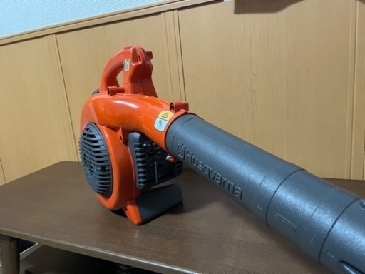 ハスクバーナ エンジン ブロワ 125B