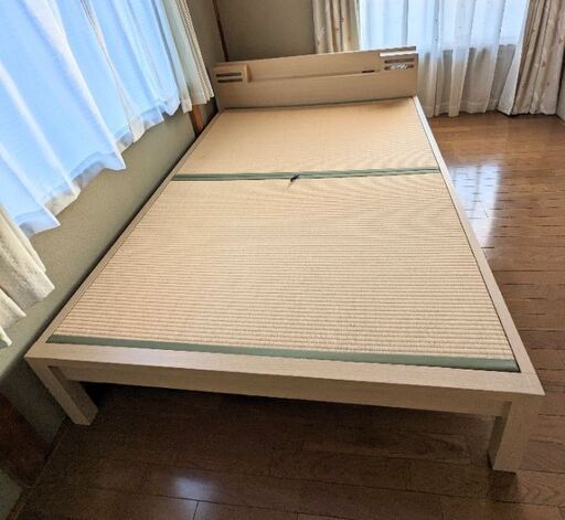 【美品】ダブルベッド　畳ベッド