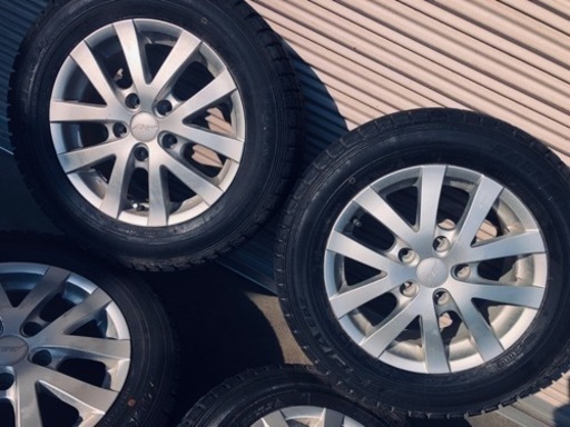 195/65R15 ノア、ヴォクシー等ホイール付きタイヤ