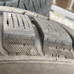 【215/45 R17】PCD100 5穴 スタッドレスタイヤ4本セット　ピレリ