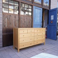 表参道にあるおしゃれなインテリアショップWISEWISE(ワイスワイス)のC.J-Ⅱ 4段チェストです。アッシュ無垢材のナチュラルな質感、シンプルで重厚感のあるカントリースタイルな雰囲気の洋服タンス♪DA215