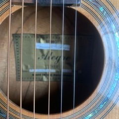 ギター。エレアコ。