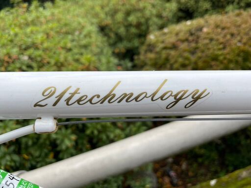 クロスバイク No.631 ホワイトパープルリム 21Technology カラータイヤ