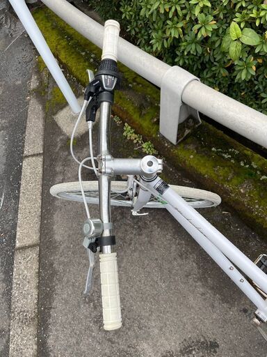 クロスバイク No.631 ホワイトパープルリム 21Technology カラータイヤ