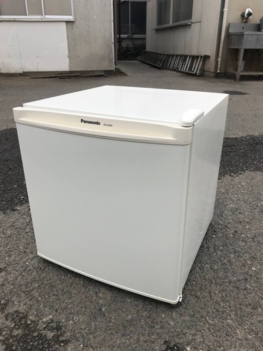 ♦️EJ2385番 Panasonic冷蔵庫 【2018年製】