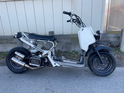 HONDA・ズーマー・カスタム車両・ホワイト・全国陸送可能