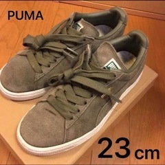 PUMA スニーカー　23cm