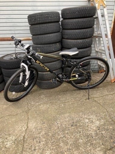 BIANCHI 「ビアンキ」 CAMALEONTE 2 2016年モデル クロスバイク