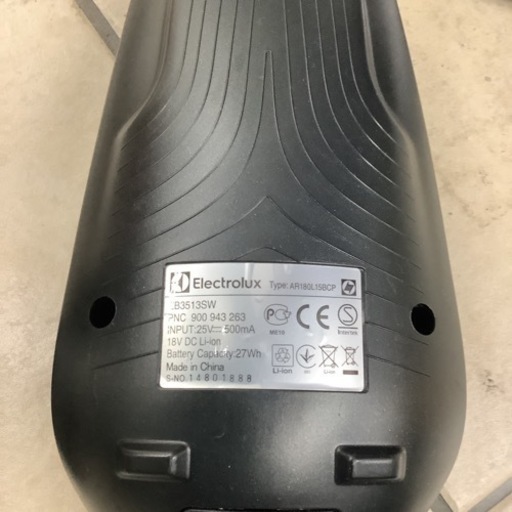 Electrolux エレクトロラックス　エルゴラピート・リチウム　コードレス　スティッククリーナー　掃除機　ZB3513SW