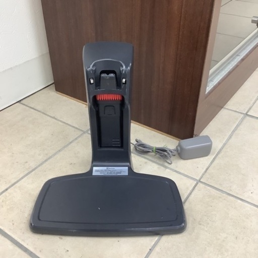 Electrolux エレクトロラックス　エルゴラピート・リチウム　コードレス　スティッククリーナー　掃除機　ZB3513SW