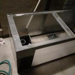 大型水槽(期間限定の超お得)