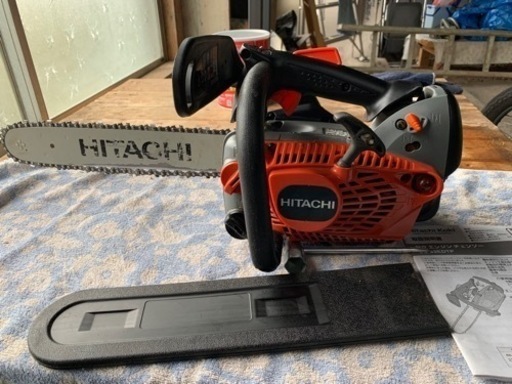 日立エンジン式チェーンソーcs33edtp and KAZ 100V電気式薪割り機