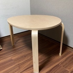 テーブル　IKEA SVALSTA 組立簡単