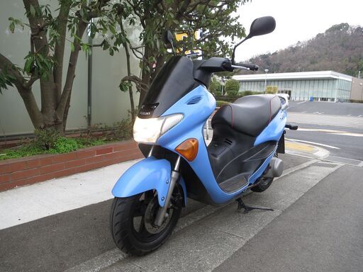 スズキ　アヴェニス150　実働中古車　バッテリーフル充電済み　オイル交換後渡し　前後タイヤ山有　電動ファン作動　ナンバー登録書類有り