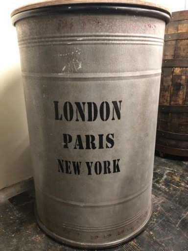 ドラム缶・インテリア・スタンドテーブル・収納
