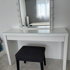 ドレッサー IKEA マルム ホワイト 鏡 ライト 椅子 付き
