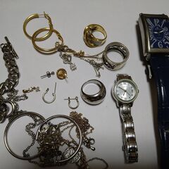 時計、ネックレス、指輪等貴金属類