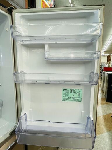 MITSUBISHI(三菱)370L冷蔵庫 ✨定価￥93,140✨MR-C37Z  2016年