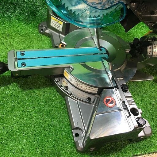 マキタ LS001G 165㎜ 充電式スライドマルノコ 本体のみ ※バッテリーは