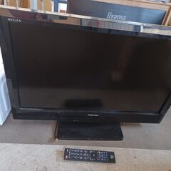 REGZA　10年製　32型テレビ　※引き取り条件あり