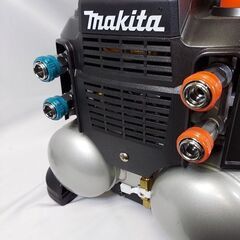 マキタ AC462XSB 常高圧エアコンプレッサー 黒【市川行徳店】【店頭取引限定】【未使用】管理番号：IT4M3BBA0EUH マキタ AC462XSB 常高圧エアコンプレッサー 黒【市川行徳店】【店頭