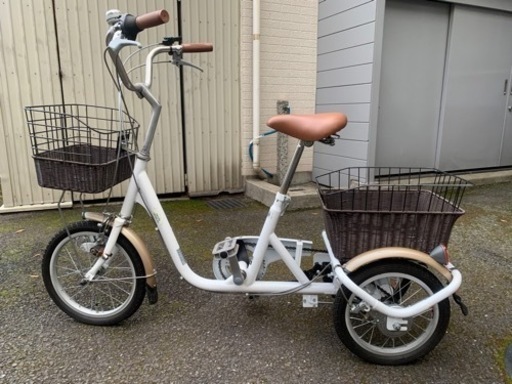大人用三輪車