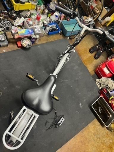 売れました！ 激安 折り畳み 電動自転車 グリップまわすと走ります