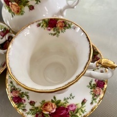 Royal Albert アフタヌーンティーセット