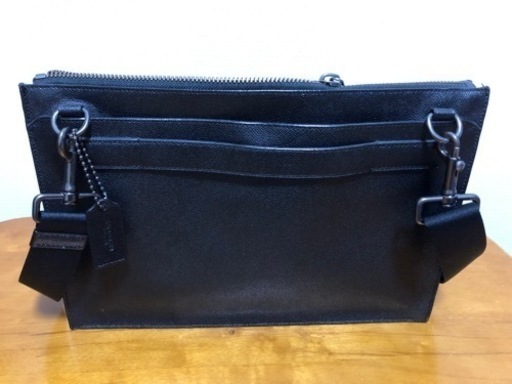 受付終了【COACH MEN】クラッチバッグ ショルダーバック 国内旗艦店購入正規品 黒 受付終了【COACH MEN】クラッチバッグ ショルダーバック 国内旗艦店