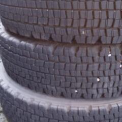 4トンユニックスタッドレス