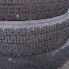 4トンユニックスタッドレス