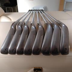 【再値下げ】ゼクシオ７　5~P.A.S アイアン8本セット