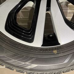 2017年式プリウスPHV スタッドレスタイヤ　純正ホイール
