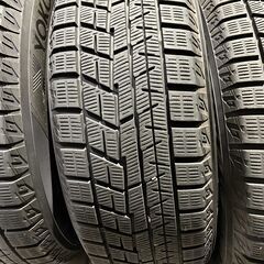 2017年式プリウスPHV スタッドレスタイヤ　純正ホイール