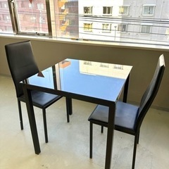 ガラステーブル&椅子二脚