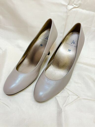 【極美品】Wacoal success walk ワコール パンプス 23E