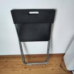 パイプ椅子(IKEA)