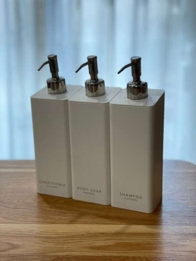 TOWER マグネット　ディスペンサー　シャンプー　コンディショナー　ボディシャンプー
