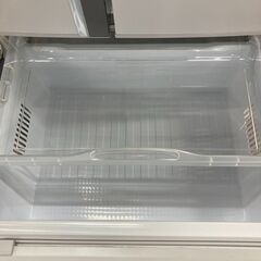 青眼の白龍レリーフMITSUBISHIの6ドア冷蔵庫が入荷しました！